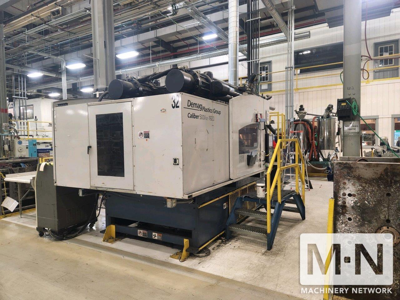 2004 DEMAG CALIBER 500-1920 INJECTION MOLDING, HORIZONTAL/VERTICAL | Machinery Network Inc.