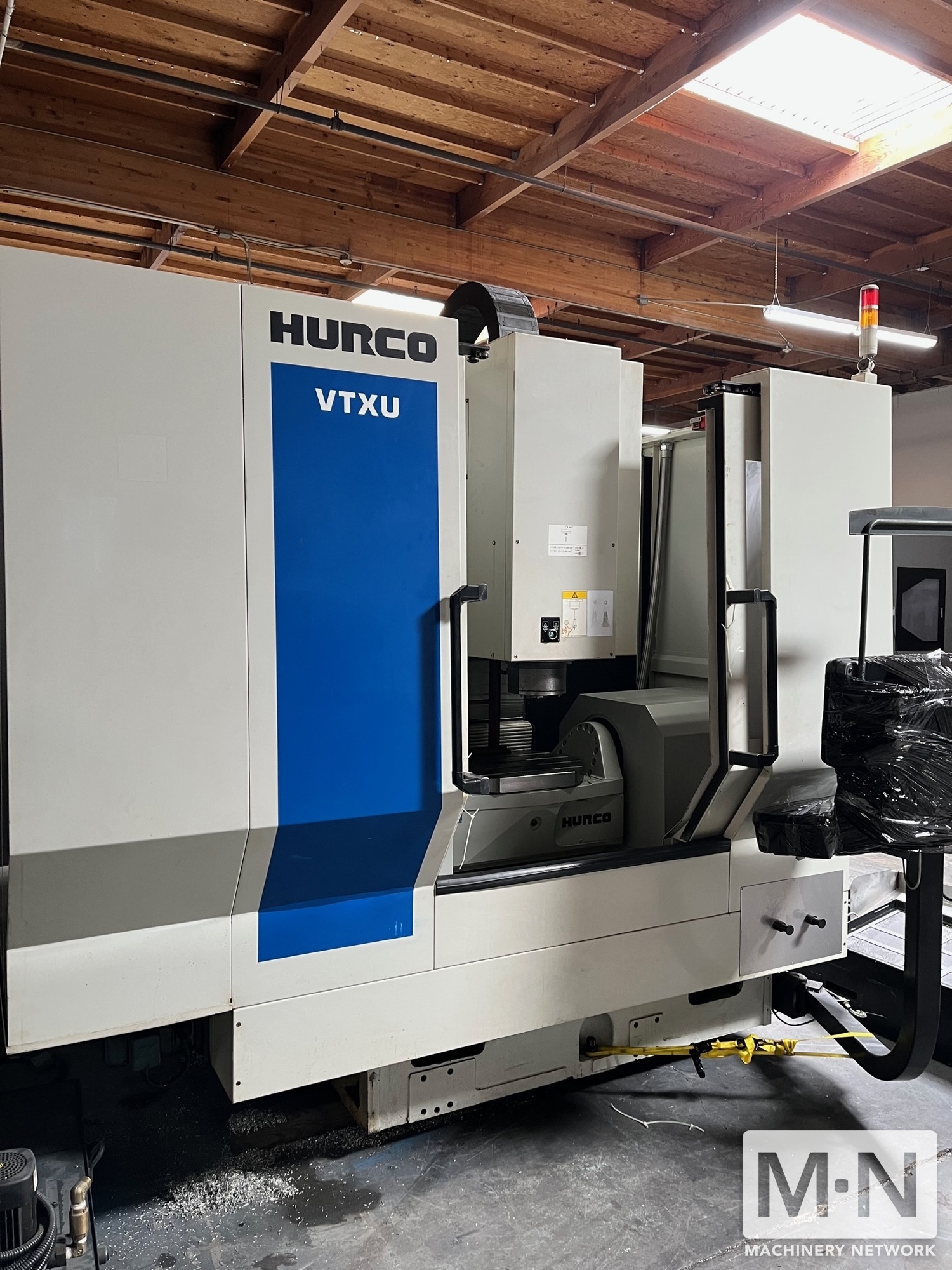 2012 HURCO VTXU Vertical Machining Centers (5-Axis or More) | Machinery Network Inc.